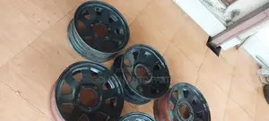 Mitsubishi 4dr5 Jeep Recondition 5 no 15 size rim set
