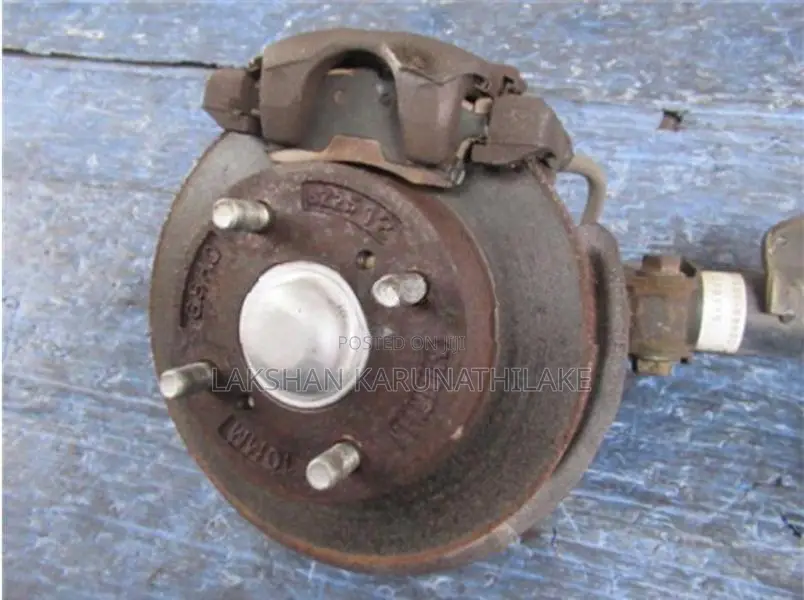 Suzuki Every DA64 Front Hub Knuckle Set