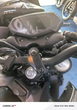 Bajaj Pulsar N160 Premium 2026