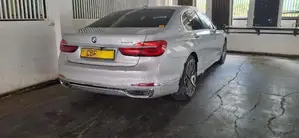 BMW 740e 2018