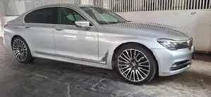 BMW 740e 2018