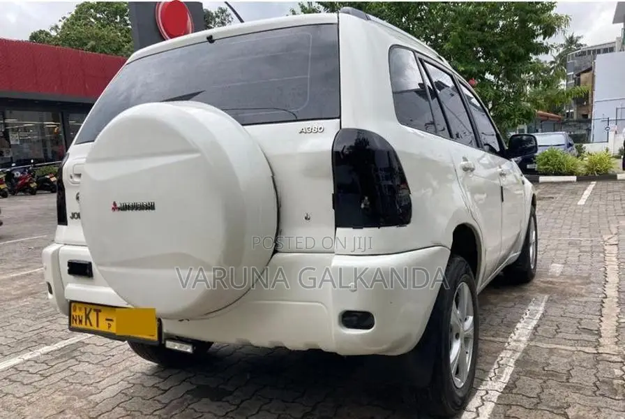 Mitsubishi Jonway SUV 2012
