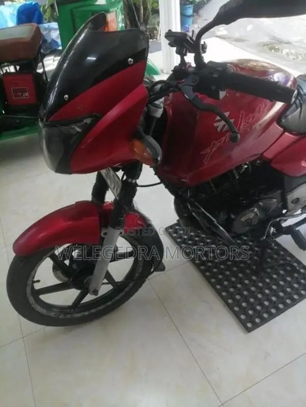 Bajaj Pulsar 180 2008