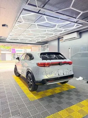 Honda Vezel Z Premium Sound sys 2026