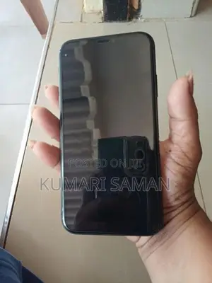 Apple iPhone 11 (Used)