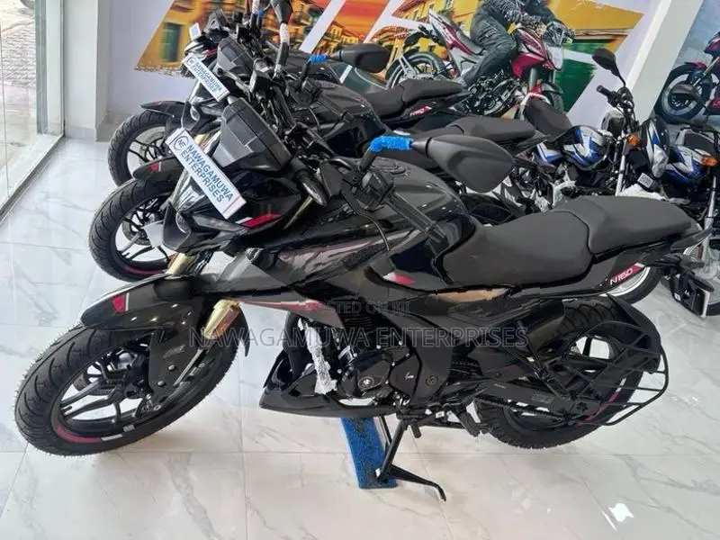 Bajaj Pulsar N160 Premium 2026