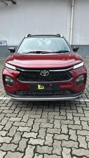 Toyota Taisor V-Grade Black Top 2025