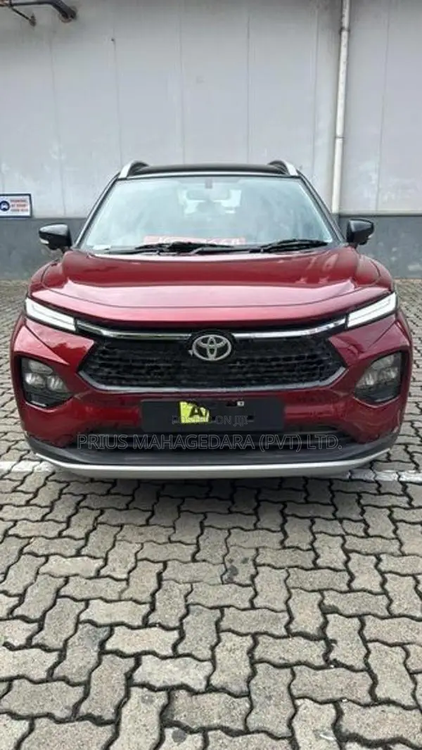 Toyota Taisor V-Grade Black Top 2025
