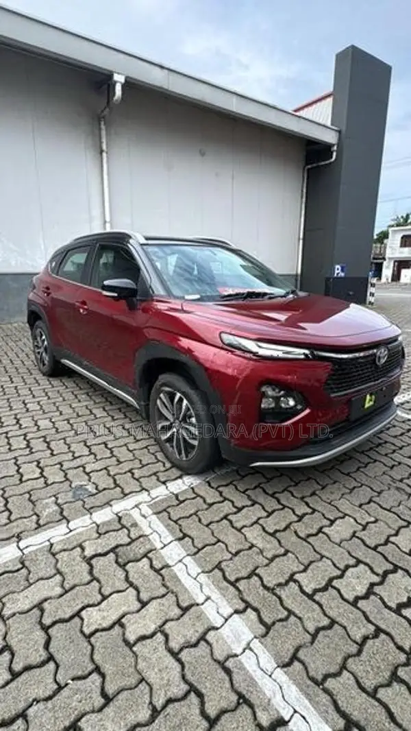 Toyota Taisor V-Grade Black Top 2025