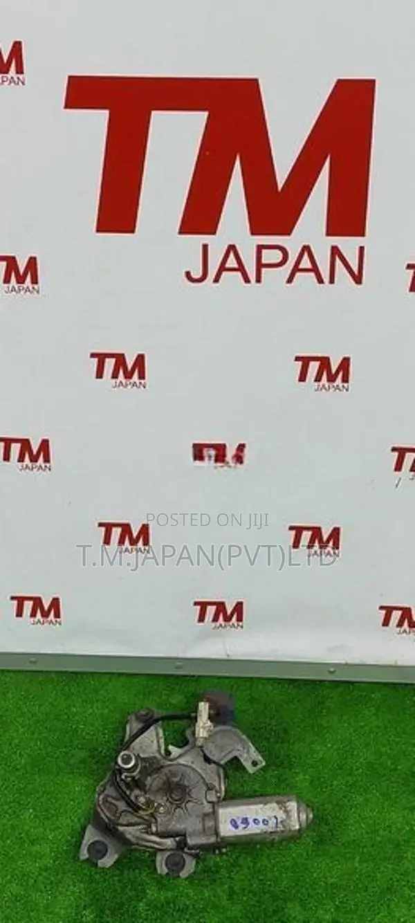 Toyota Corona Premio 210 Rear Wiper Motor