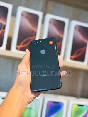 Apple iPhone 8 Plus 128GB (Used)