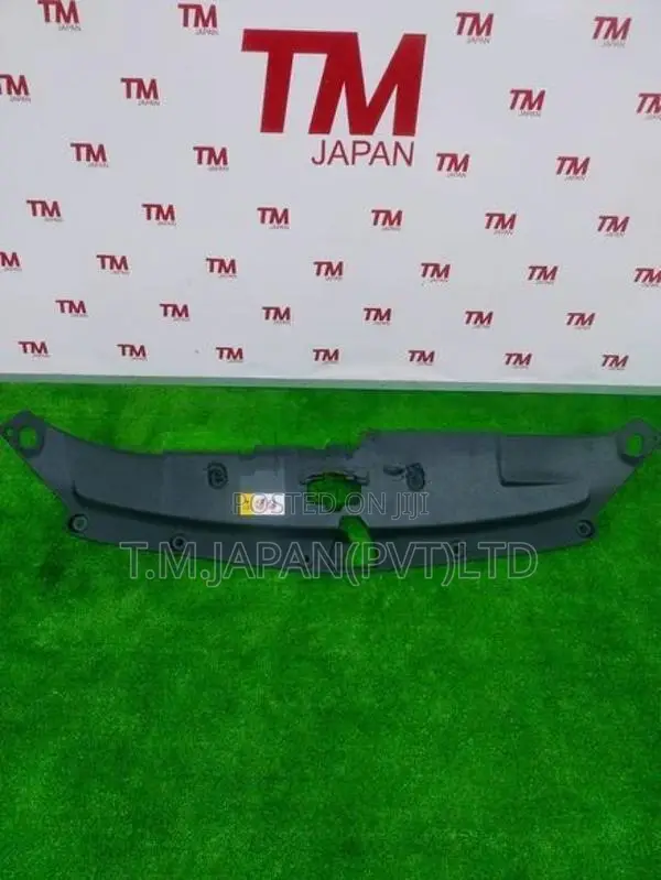 Toyota Alphard AGH 30 Radiator Upper Cover