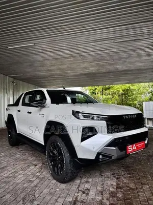 Toyota Hilux Travo Overland Plus 2026