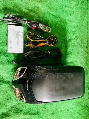 Pioneer Sub Max Power Amplfiier