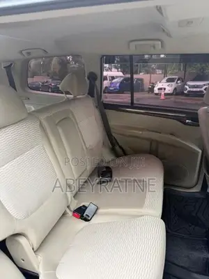 Mitsubishi Montero Sport 2012