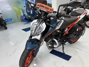 KTM Duke 160 2026
