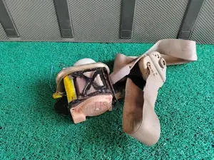 Toyota Premio 240 Front Seat Belt