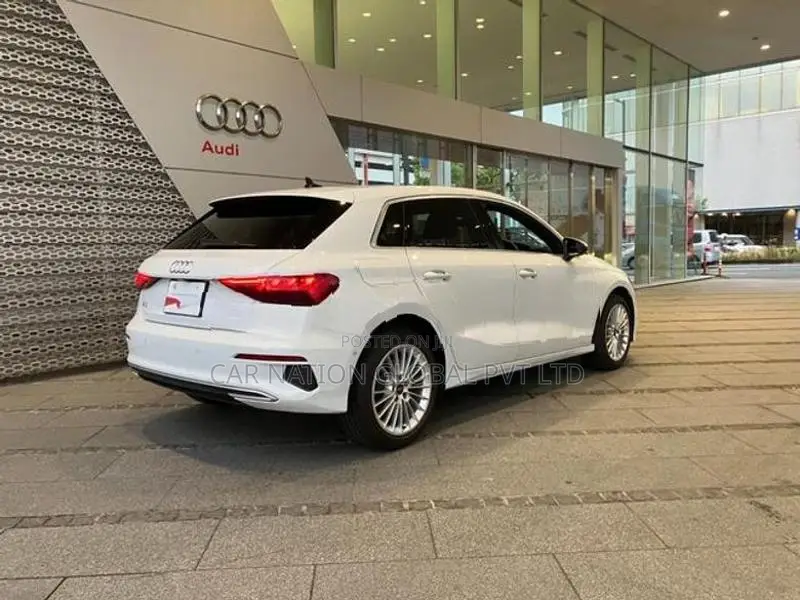 Audi A3 Sportback Advanced 2024