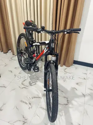 Tomahawk 3x Shock Gt-5 Bicycle – Like Brand New