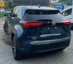 Toyota Yaris Cross Z Vezel 2025