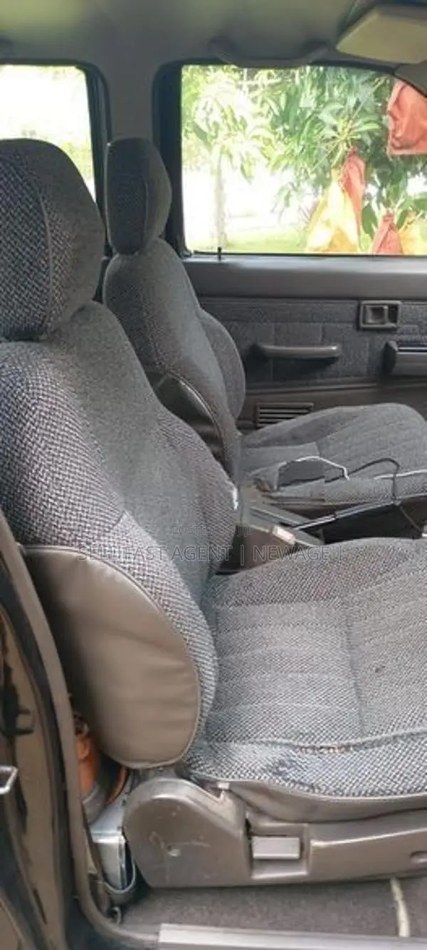 Nissan Double cab 1983