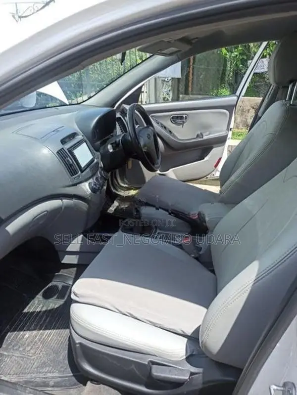 Hyundai Elantra 2010