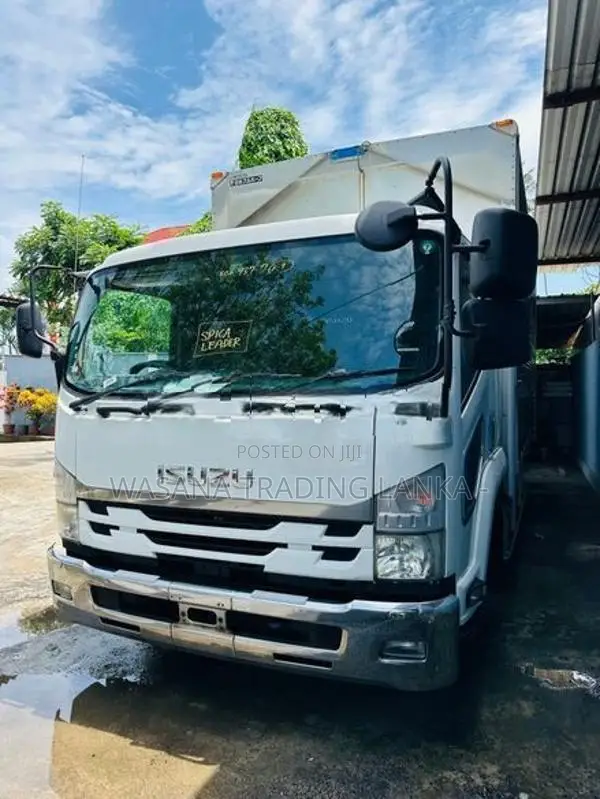 Isuzu Forward Full Body Truck 2018