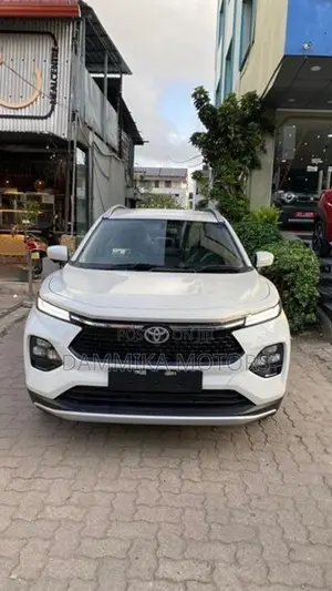 Toyota Urban Cruiser Taisor V AT 2026