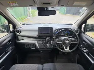 Nissan Dayz Hybrid Highway Star 2024