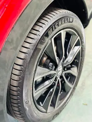 Honda Vezel RS e:HEV 2025