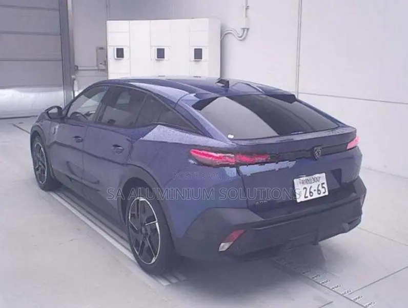 Peugeot 408 GT 2024