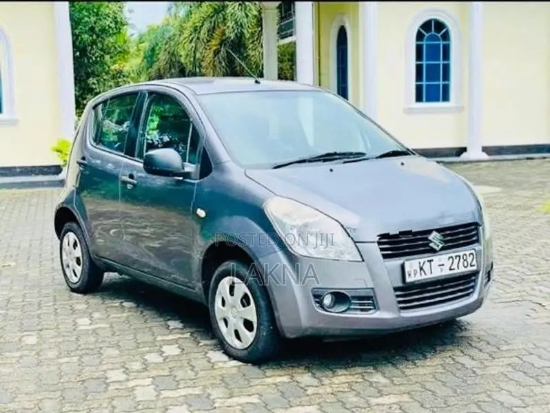 Suzuki Ritz 2012