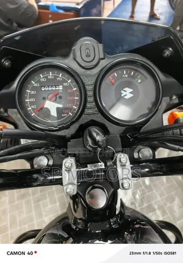 Bajaj CT100 2026