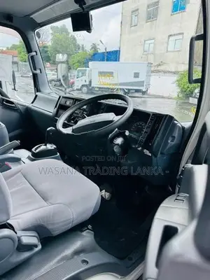 Isuzu Elf Freezer Truck 2017