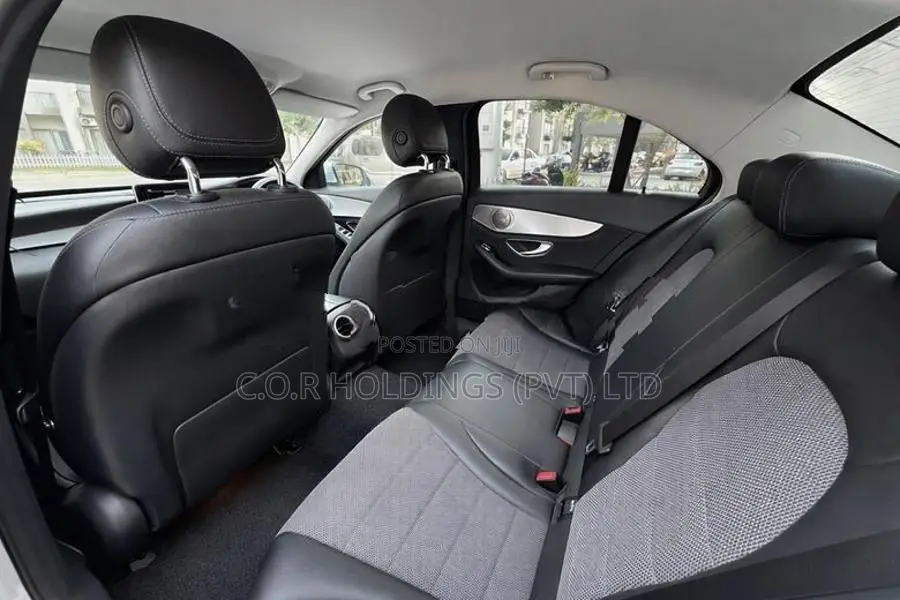 Mercedes Benz C180 Elegance brand new 2014