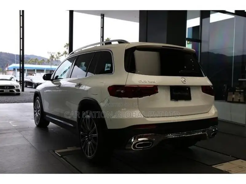 Mercedes Benz GLB 180 AMG LINE PACKAGE 2025