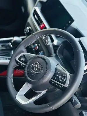 Toyota Raize 2025