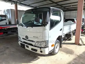 Toyota Dyna UNREGIS DUAL PURPOSE 2024