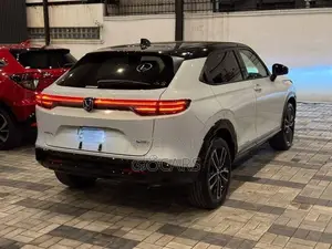 Honda Vezel Z-play 2026