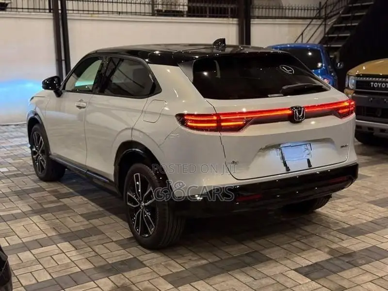 Honda Vezel Z-play 2026