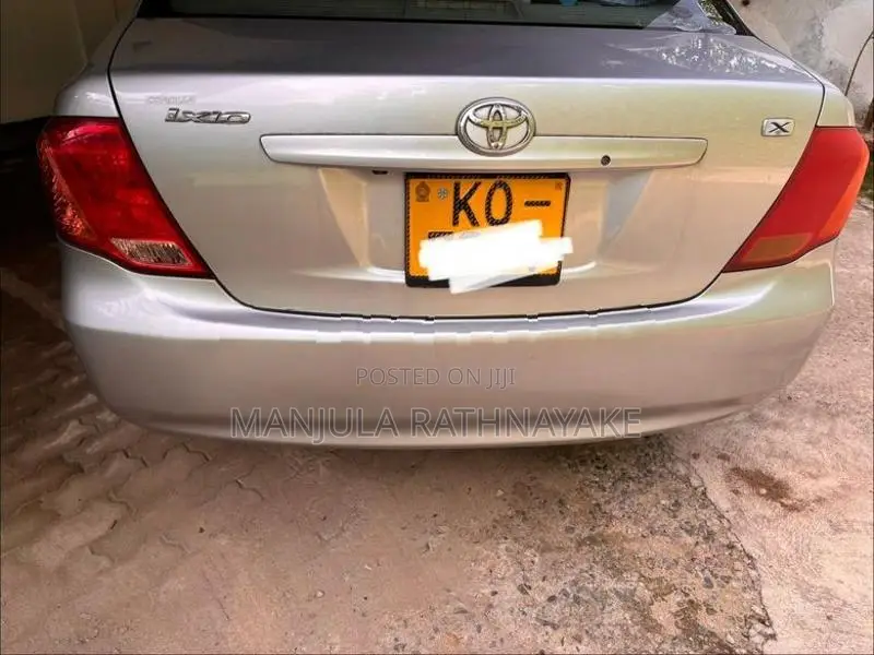 Toyota Axio X 2007