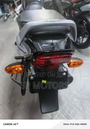 Bajaj CT100 2026