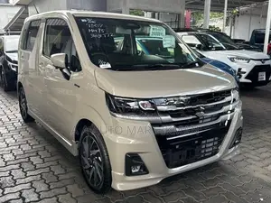 Suzuki Wagon R Custom Z 2025