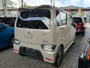 Suzuki Wagon R Custom Z 2025