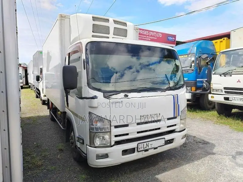 Isuzu Elf NPR 14.5ft FREEZER 2013
