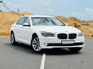 BMW 740Li LWB HIGHEST SPEC 2011