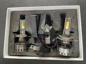 LED headlight bulbs H4 H11 9005