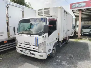 Isuzu Elf NPR 14.5ft FREEZER 2013