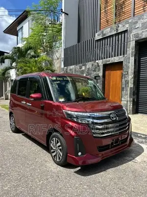Toyota Roomy COSTOUM G 2024