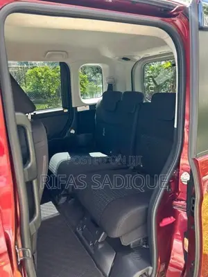Toyota Roomy COSTOUM G 2024
